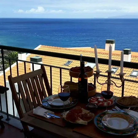 Vila Mar *
